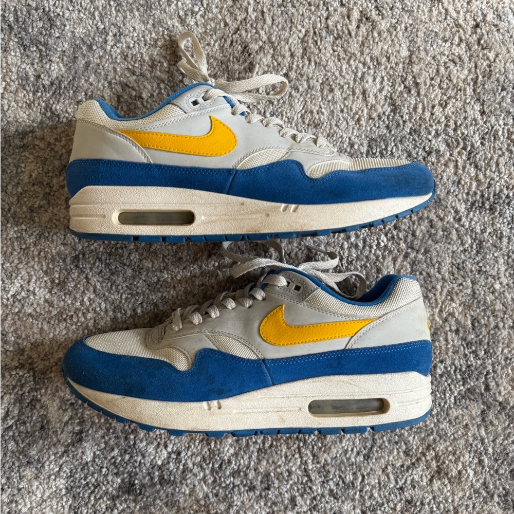 Nike Air Max 1 Signal Blue